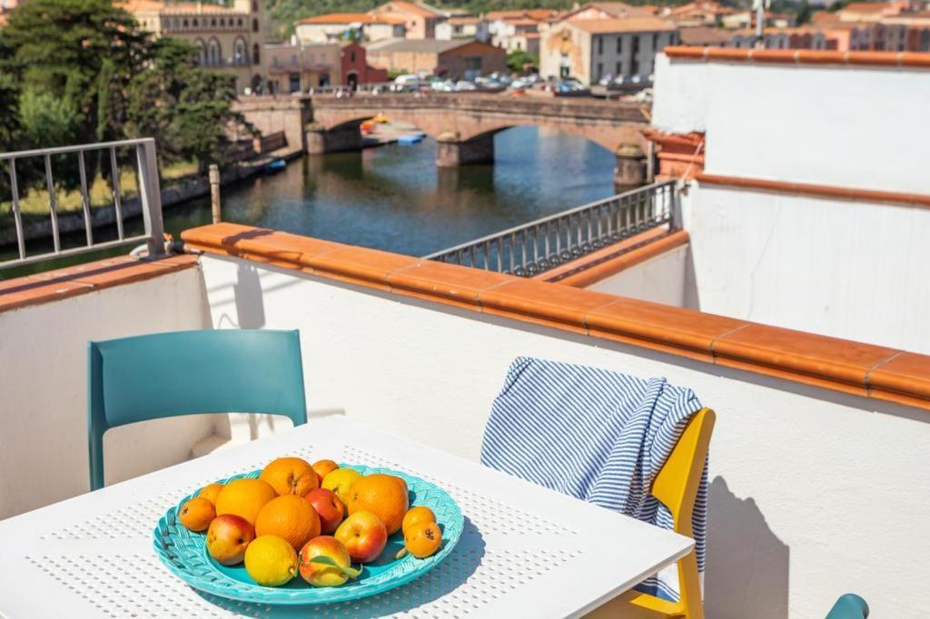 The Enchanting Sunset Bosa Exterior foto